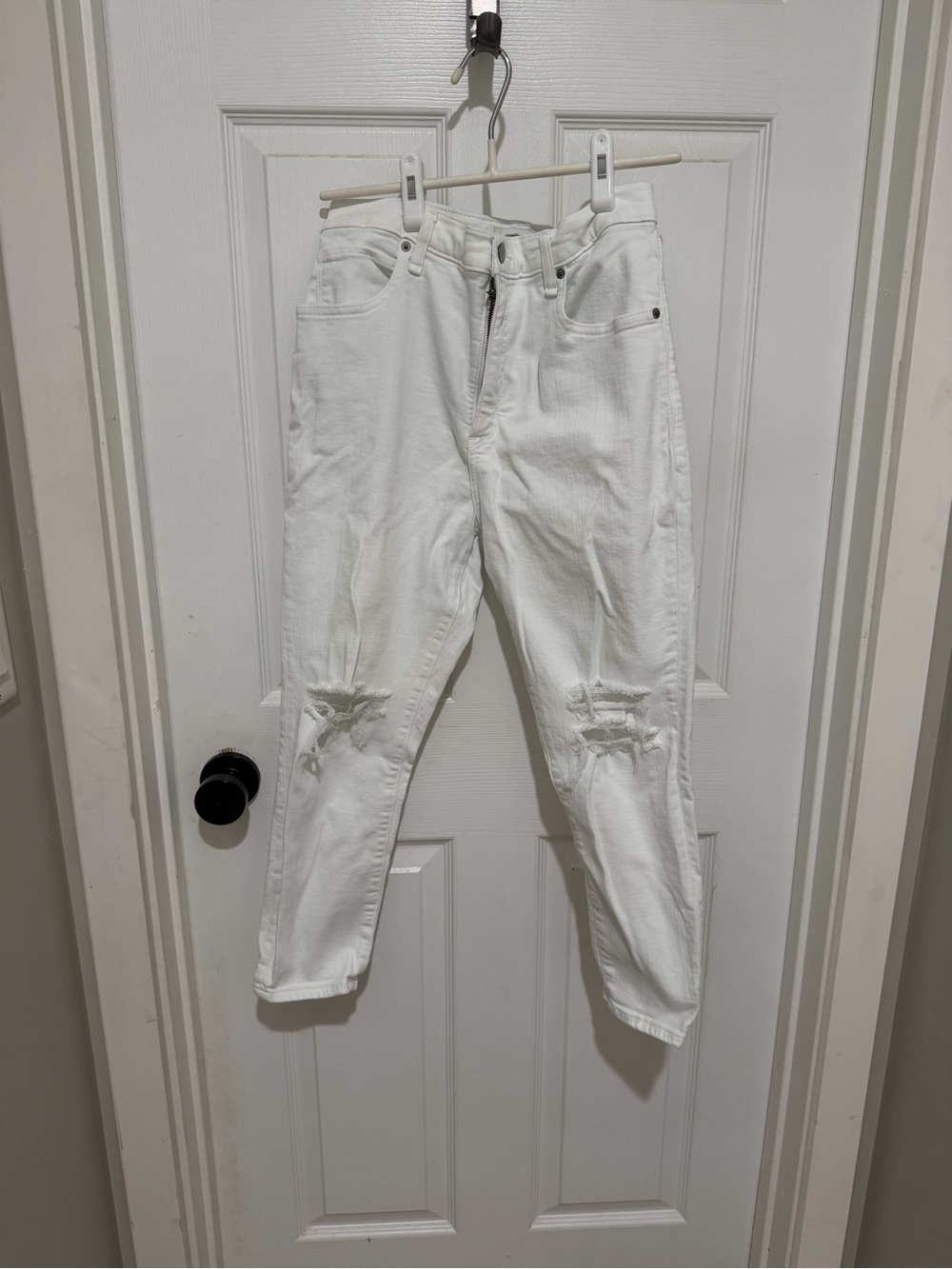 Abercrombie and Fitch White Jeans